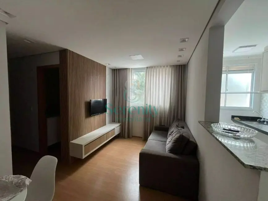 Apartamento com 2 quartos para alugar, 43m2 em Londrina - PR - imagem 2 Foto 2 de Apartamento com 2 quartos para alugar, 43m2 em Londrina - PR