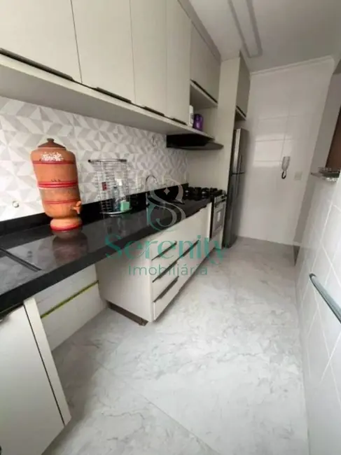 Apartamento com 2 quartos para alugar, 43m2 em Londrina - PR - imagem 4 Foto 4 de Apartamento com 2 quartos para alugar, 43m2 em Londrina - PR