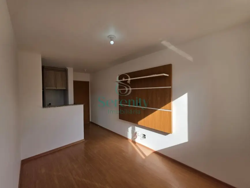 Apartamento com 2 quartos para alugar, 43m2 em Londrina - PR - imagem 6 Foto 6 de Apartamento com 2 quartos para alugar, 43m2 em Londrina - PR