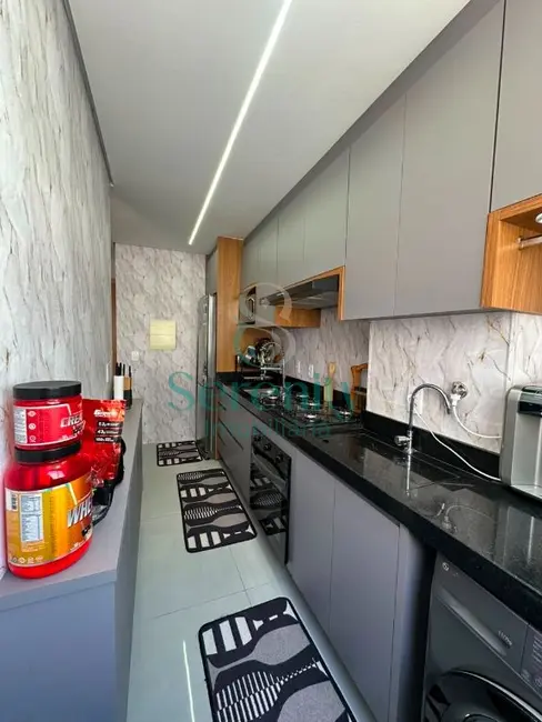 Foto 3 de Apartamento com 2 quartos para alugar, 48m2 em Gleba Fazenda Palhano, Londrina - PR