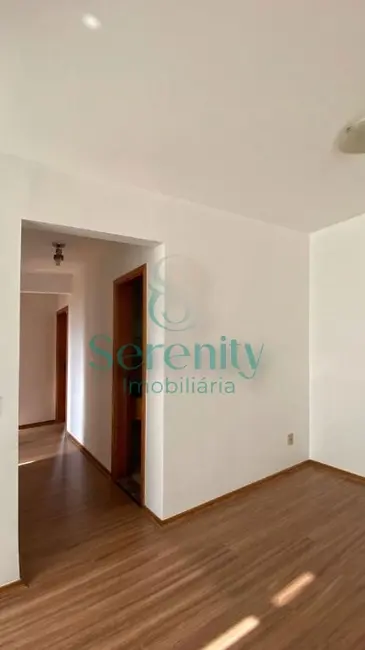 Foto 3 de Apartamento com 2 quartos para alugar, 83m2 em Vitória, Londrina - PR