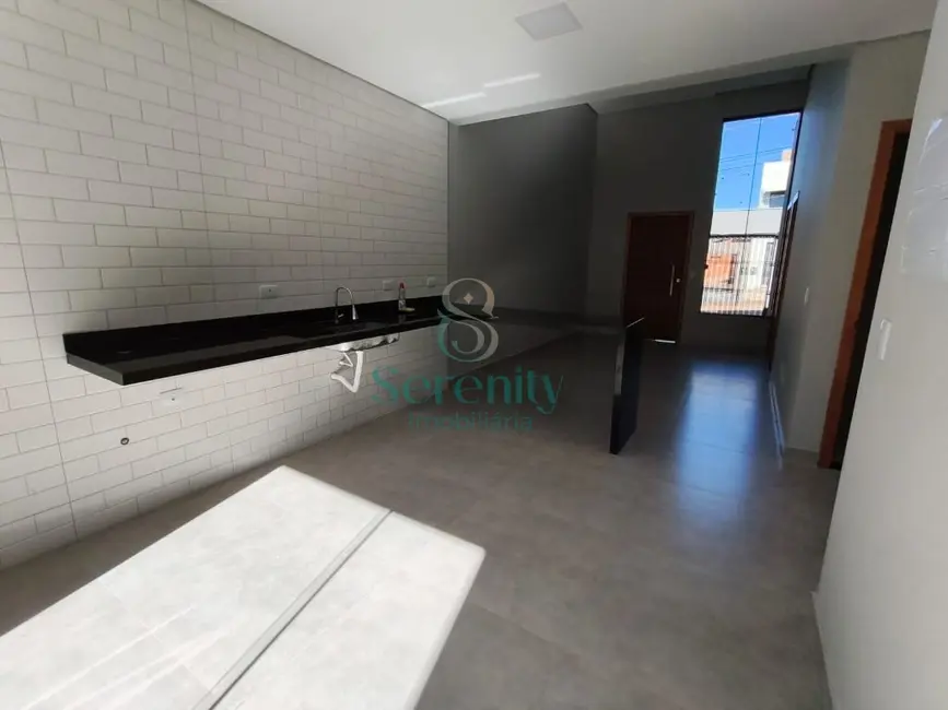 Foto 8 de Casa com 3 quartos à venda, 75m2 em Colinas, Londrina - PR