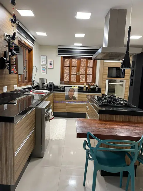 Foto 3 de Casa de Condomínio com 4 quartos à venda, 404m2 em Jardim Atalaia, Cotia - SP