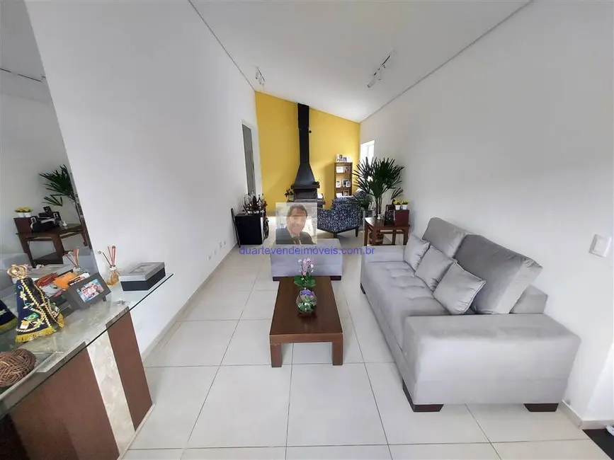 Foto 3 de Casa com 3 quartos à venda, 335m2 em Jardim Atalaia, Cotia - SP