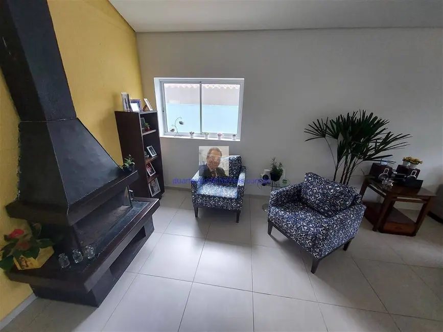 Foto 2 de Casa com 3 quartos à venda, 335m2 em Jardim Atalaia, Cotia - SP