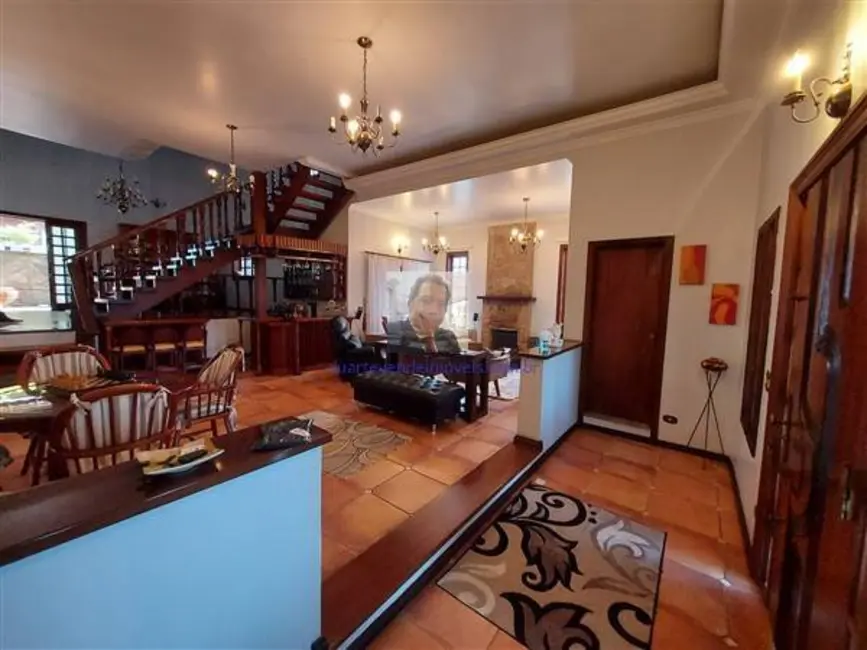 Foto 3 de Casa de Condomínio com 3 quartos à venda, 346m2 em Jardim Atalaia, Cotia - SP