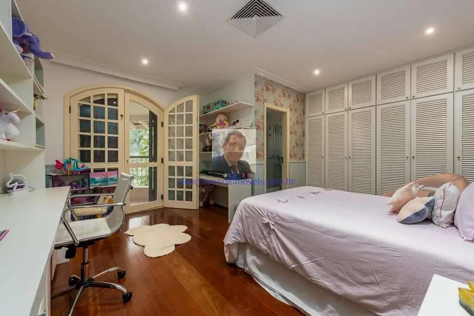 Foto 6 de Casa com 6 quartos à venda, 5122m2 em Parque Silvino Pereira, Cotia - SP