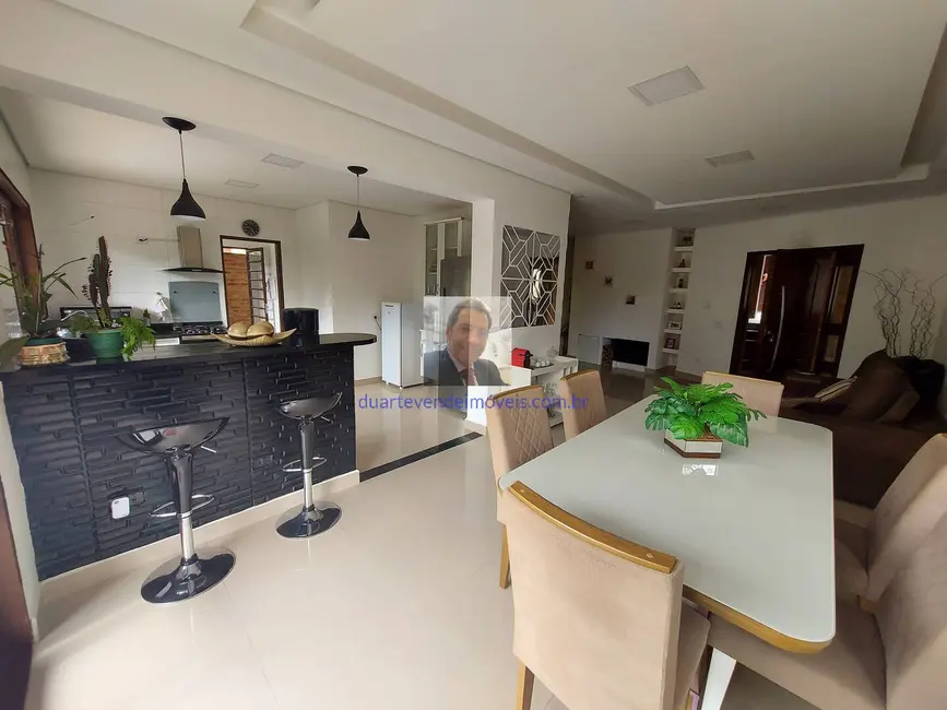 Foto 2 de Casa com 4 quartos à venda, 312m2 em Jardim Atalaia, Cotia - SP