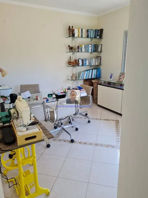 Foto 6 de Casa com 3 quartos à venda, 300m2 em Jardim Atalaia, Cotia - SP