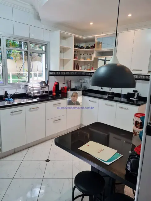 Foto 8 de Casa com 3 quartos à venda, 300m2 em Jardim Atalaia, Cotia - SP