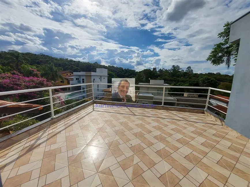 Foto 1 de Casa com 3 quartos à venda e para alugar, 260m2 em Jardim Atalaia, Cotia - SP