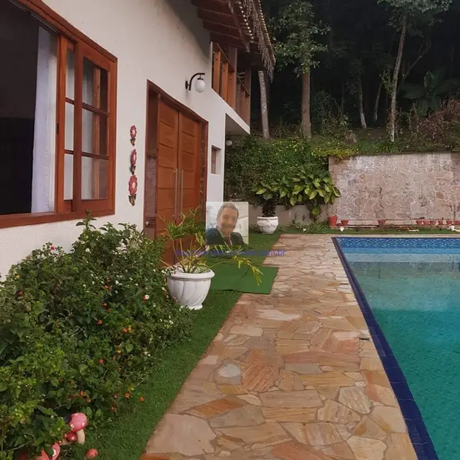 Foto 2 de Casa com 2 quartos à venda, 250m2 em Jardim Atalaia, Cotia - SP