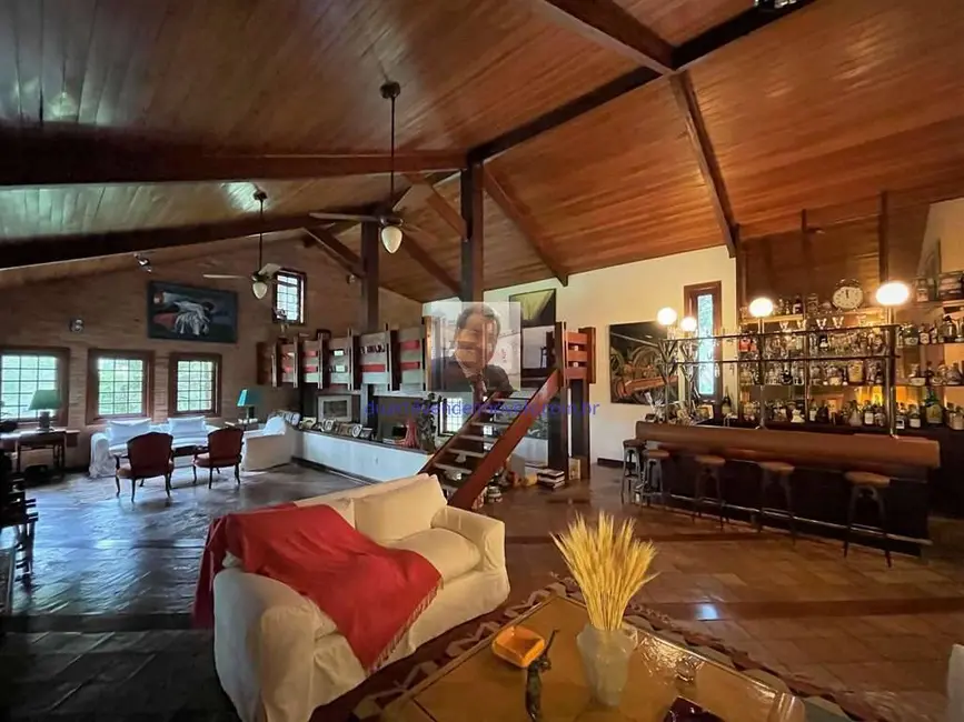 Casa com 4 quartos à venda, 7390m2 em Chácara Santa Lúcia dos Ypes, Carapicuiba - SP - imagem 9 Foto 9 de Casa com 4 quartos à venda, 7390m2 em Chácara Santa Lúcia dos Ypes, Carapicuiba - SP