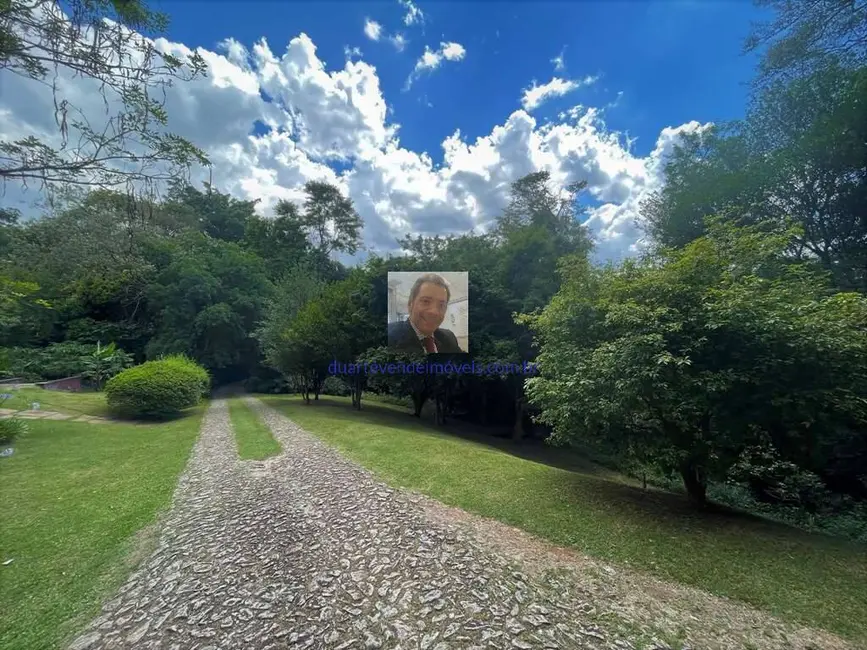 Casa com 3 quartos à venda, 1044m2 em Chácara do Refúgio, Carapicuiba - SP - imagem 8 Foto 8 de Casa com 3 quartos à venda, 1044m2 em Chácara do Refúgio, Carapicuiba - SP