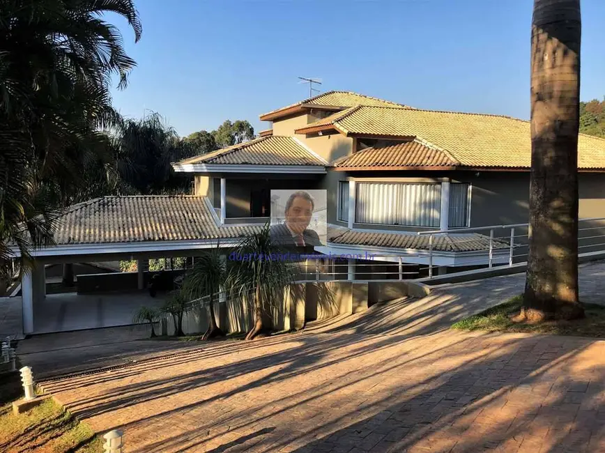 Casa com 5 quartos à venda e para alugar, 1470m2 em Chácara Santa Lúcia dos Ypes, Carapicuiba - SP - imagem 5 Foto 5 de Casa com 5 quartos à venda e para alugar, 1470m2 em Chácara Santa Lúcia dos Ypes, Carapicuiba - SP