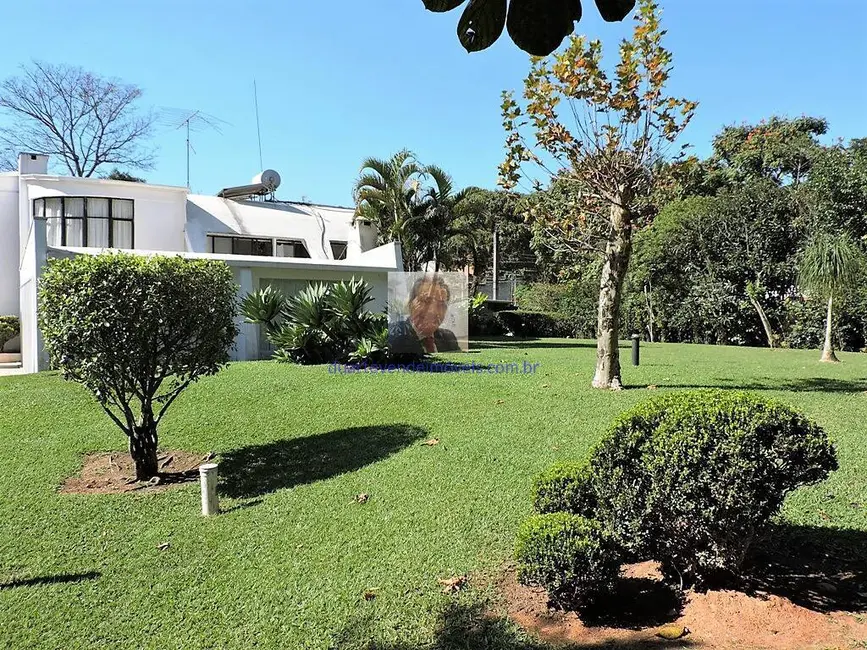 Casa com 4 quartos à venda, 5115m2 em Chácara de La Rocca, Carapicuiba - SP - imagem 8 Foto 8 de Casa com 4 quartos à venda, 5115m2 em Chácara de La Rocca, Carapicuiba - SP