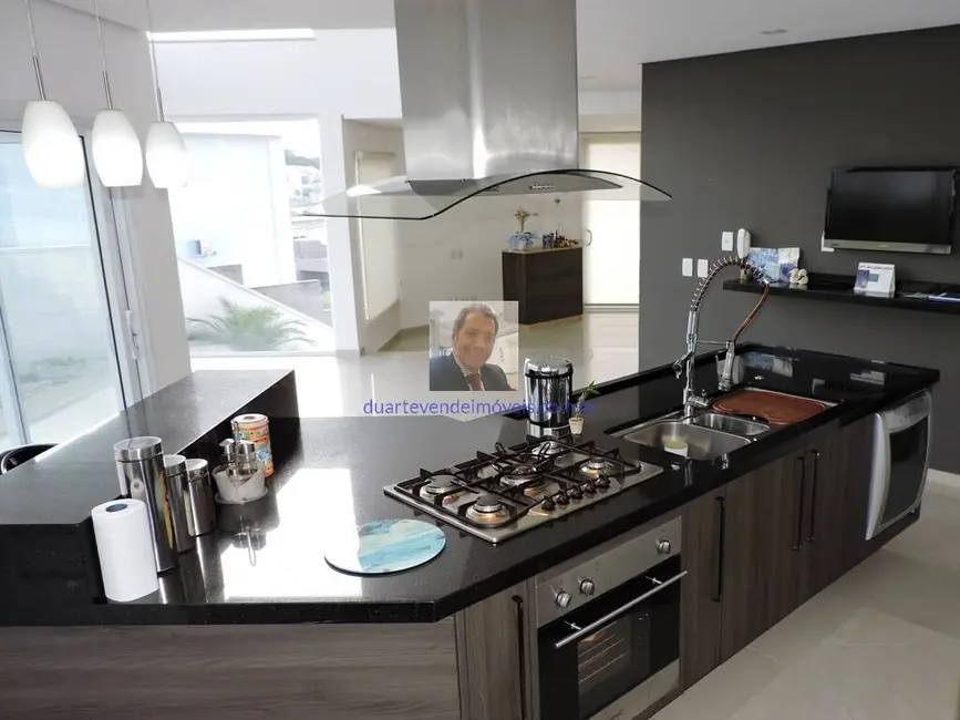 Foto 3 de Casa com 4 quartos à venda, 539m2 em São Paulo II, Cotia - SP