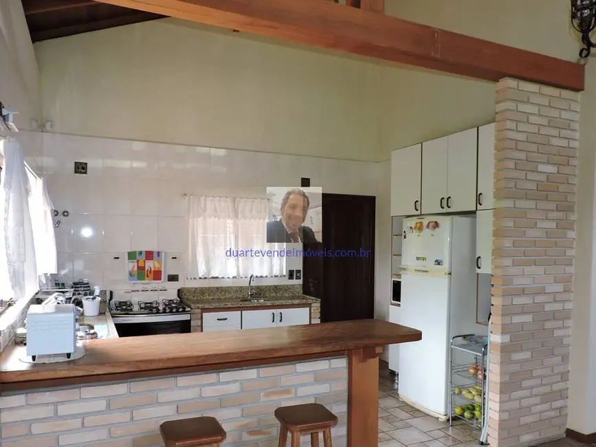 Casa com 5 quartos à venda, 1123m2 em Chácara Vale do Rio Cotia, Carapicuiba - SP - imagem 6 Foto 6 de Casa com 5 quartos à venda, 1123m2 em Chácara Vale do Rio Cotia, Carapicuiba - SP