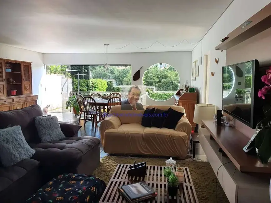 Foto 4 de Casa de Condomínio com 3 quartos à venda e para alugar, 360m2 em Horizontal Park, Cotia - SP