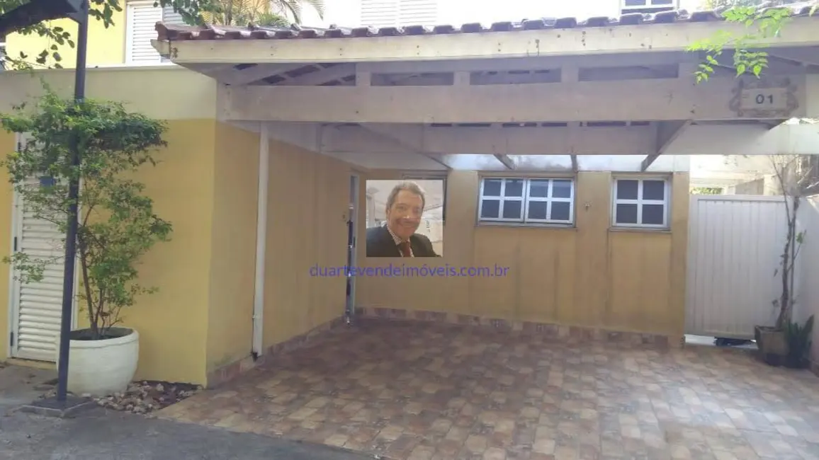 Foto 2 de Casa com 6 quartos à venda, 180m2 em Jardim Barbacena, Cotia - SP