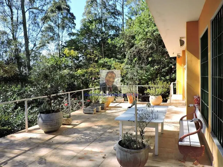 Foto 1 de Casa com 2 quartos à venda, 5423m2 em Centro, Embu Das Artes - SP