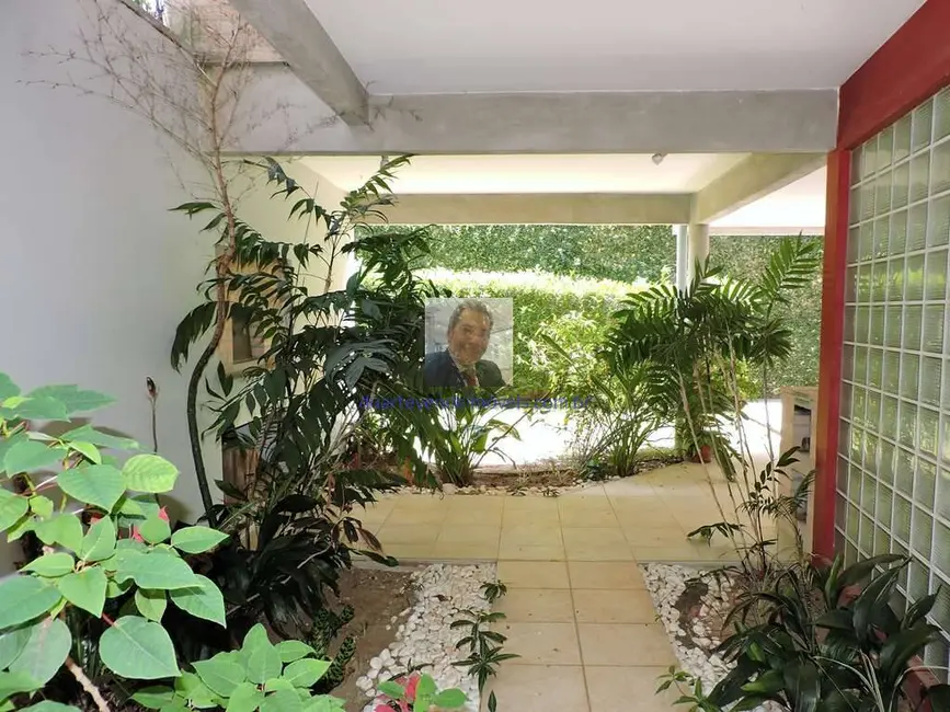 Casa com 3 quartos à venda, 744m2 em Palos Verdes, Cotia - SP - imagem 8 Foto 8 de Casa com 3 quartos à venda, 744m2 em Palos Verdes, Cotia - SP