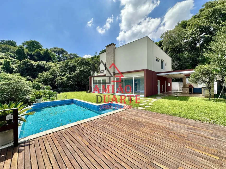 Casa com 4 quartos à venda, 494m2 em Pousada dos Bandeirantes, Carapicuiba - SP - imagem 1 Foto 1 de Casa com 4 quartos à venda, 494m2 em Pousada dos Bandeirantes, Carapicuiba - SP