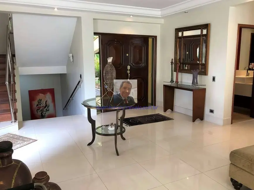 Casa com 4 quartos à venda, 800m2 em Recanto Impla, Carapicuiba - SP - imagem 5 Foto 5 de Casa com 4 quartos à venda, 800m2 em Recanto Impla, Carapicuiba - SP
