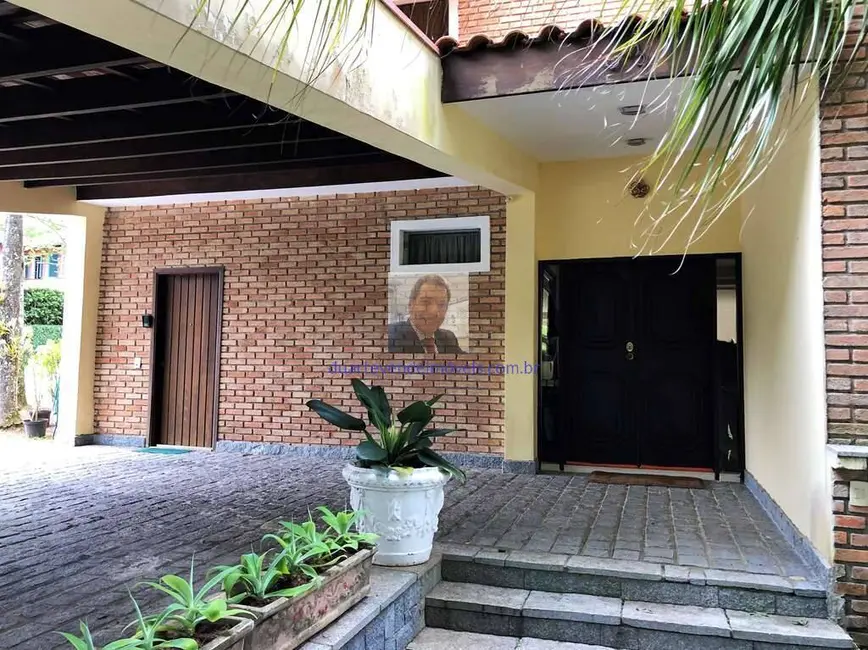 Casa com 4 quartos à venda, 800m2 em Recanto Impla, Carapicuiba - SP - imagem 4 Foto 4 de Casa com 4 quartos à venda, 800m2 em Recanto Impla, Carapicuiba - SP