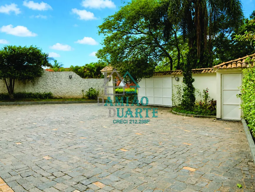 Foto 4 de Casa com 4 quartos à venda, 588m2 em Jardim Passárgada I, Cotia - SP