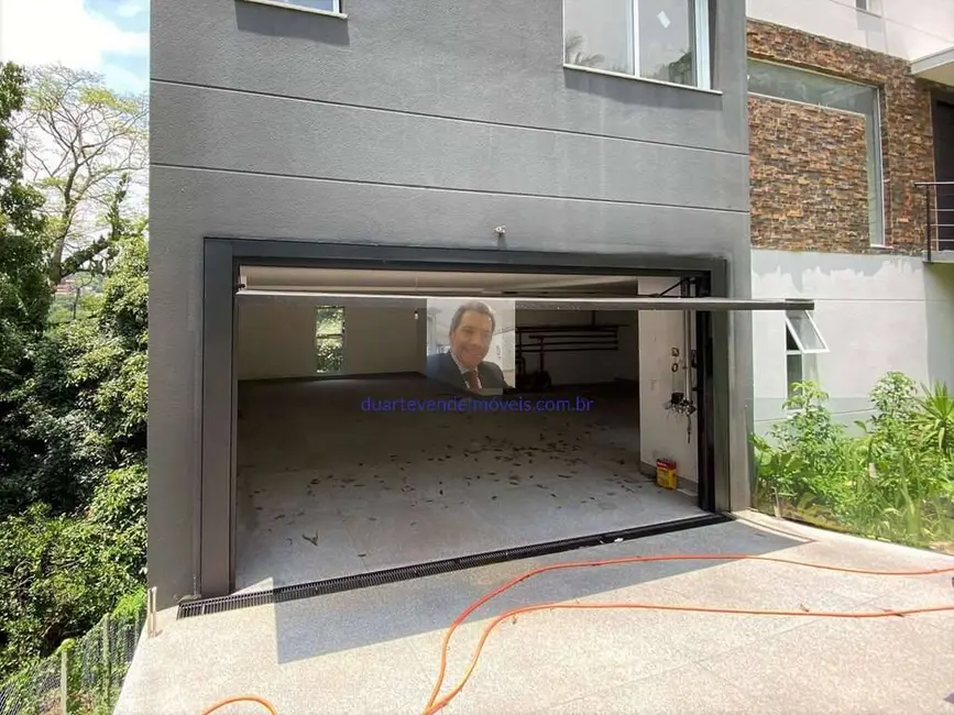 Casa com 4 quartos à venda, 436m2 em Chácara São João, Carapicuiba - SP - imagem 5 Foto 5 de Casa com 4 quartos à venda, 436m2 em Chácara São João, Carapicuiba - SP