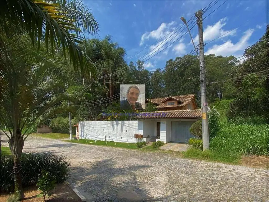 Foto 2 de Casa com 4 quartos à venda e para alugar, 780m2 em Chácara dos Junqueiras, Carapicuiba - SP