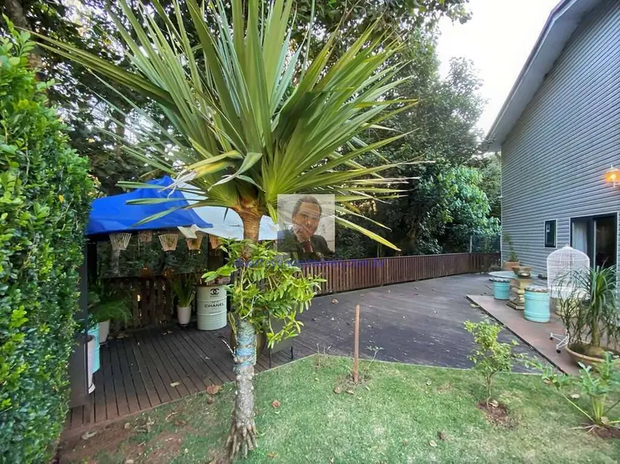 Foto 3 de Casa com 3 quartos à venda, 148m2 em Centro, Cotia - SP