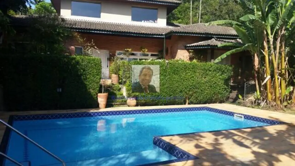 Foto 1 de Casa com 4 quartos à venda, 46m2 em Granja Viana II, Cotia - SP
