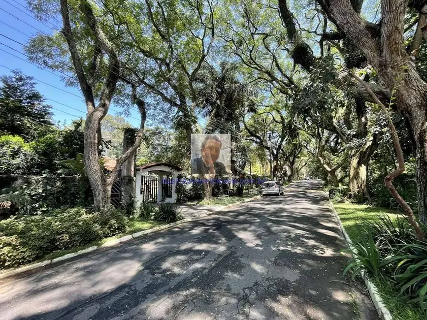 Casa com 4 quartos à venda, 542m2 em Vila Vianna, Cotia - SP - imagem 2 Foto 2 de Casa com 4 quartos à venda, 542m2 em Vila Vianna, Cotia - SP