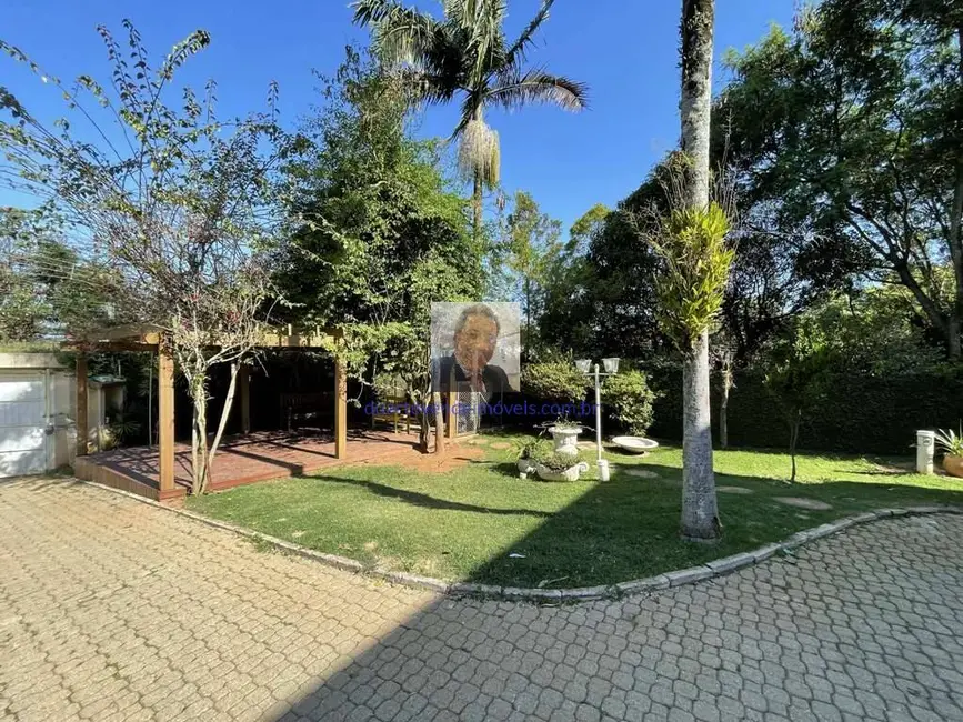 Foto 5 de Casa com 5 quartos à venda, 610m2 em Vila Santo Antônio, Cotia - SP