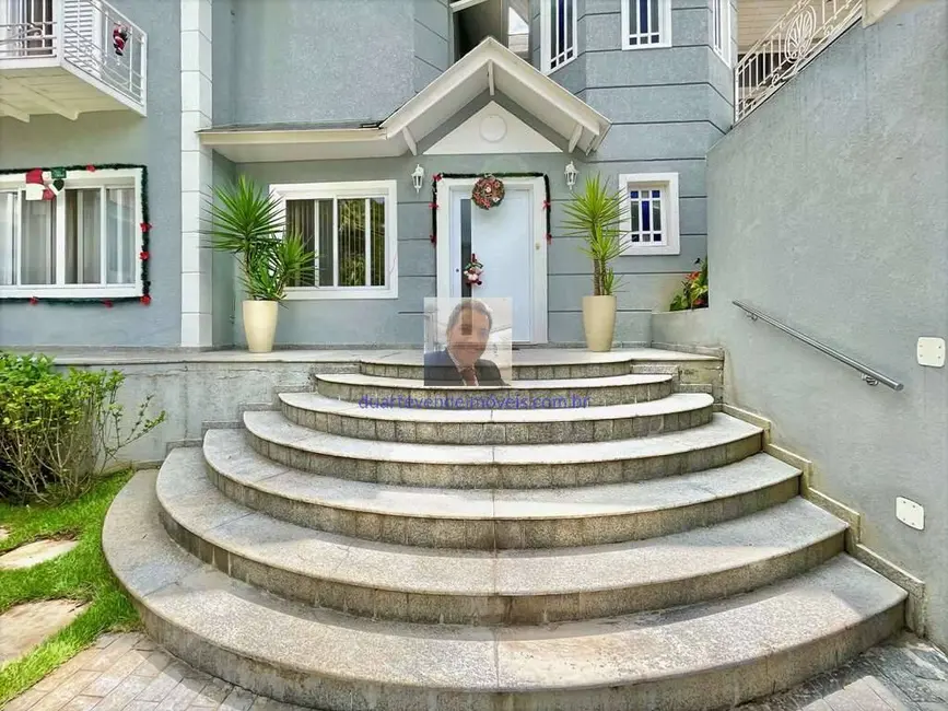 Casa de Condomínio com 4 quartos à venda, 632m2 em São Paulo II, Cotia - SP - imagem 5 Foto 5 de Casa de Condomínio com 4 quartos à venda, 632m2 em São Paulo II, Cotia - SP