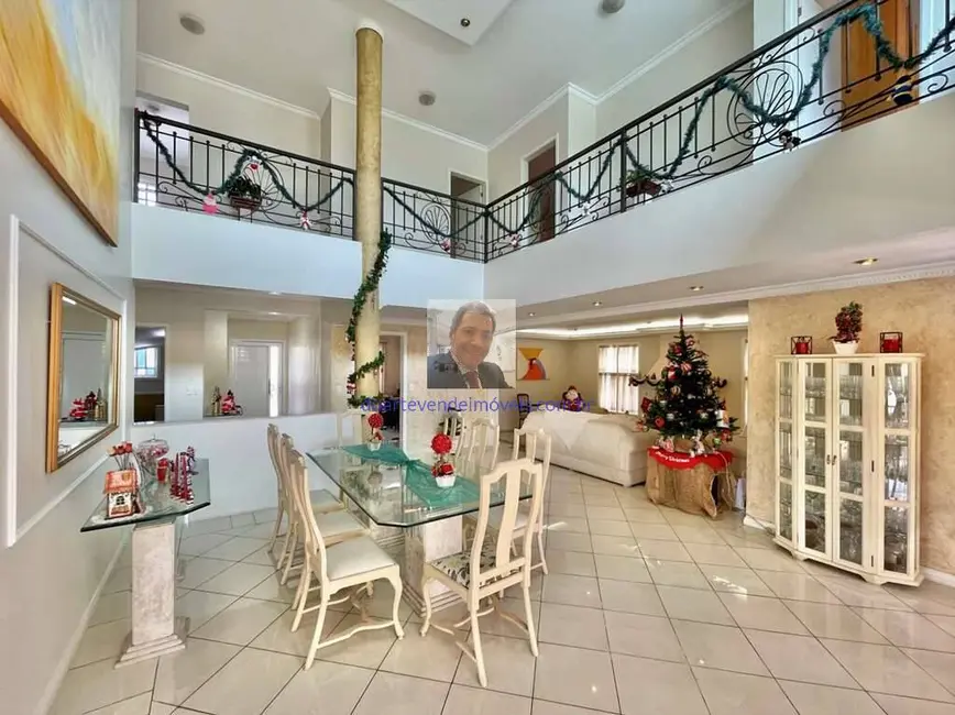 Casa de Condomínio com 4 quartos à venda, 632m2 em São Paulo II, Cotia - SP - imagem 8 Foto 8 de Casa de Condomínio com 4 quartos à venda, 632m2 em São Paulo II, Cotia - SP