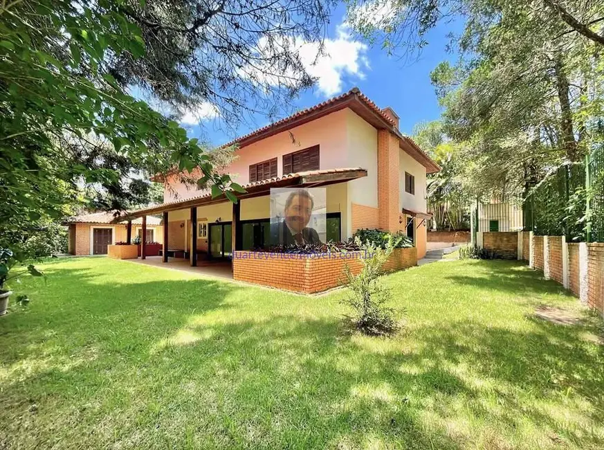 Foto 1 de Casa com 7 quartos à venda, 610m2 em Taboleiro Verde, Cotia - SP