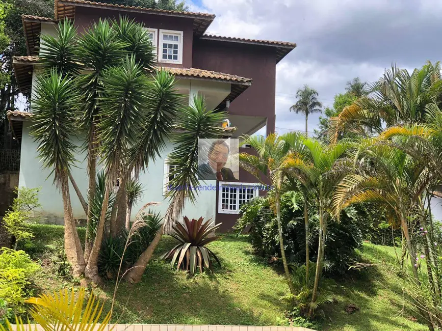 Casa com 4 quartos à venda, 880m2 em Jardim Recanto Suave, Cotia - SP - imagem 6 Foto 6 de Casa com 4 quartos à venda, 880m2 em Jardim Recanto Suave, Cotia - SP