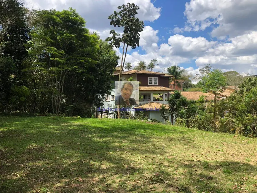 Casa com 4 quartos à venda, 880m2 em Jardim Recanto Suave, Cotia - SP - imagem 3 Foto 3 de Casa com 4 quartos à venda, 880m2 em Jardim Recanto Suave, Cotia - SP