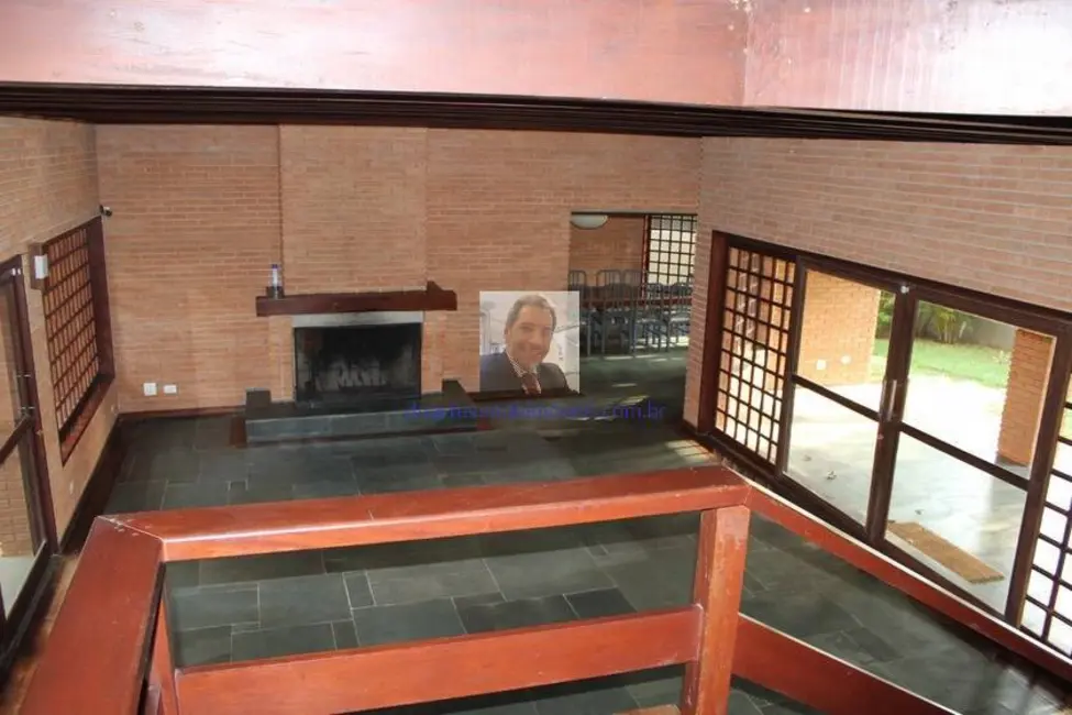 Casa com 3 quartos à venda, 349m2 em Granja Viana, Cotia - SP - imagem 9 Foto 9 de Casa com 3 quartos à venda, 349m2 em Granja Viana, Cotia - SP