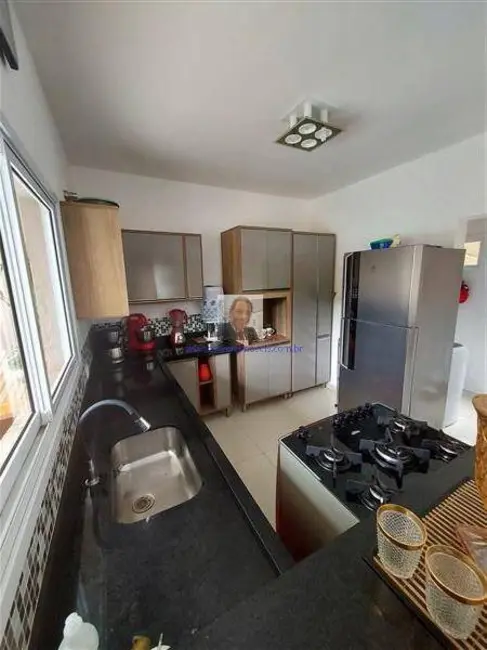 Foto 6 de Casa com 3 quartos à venda, 212m2 em Jardim Atalaia, Cotia - SP