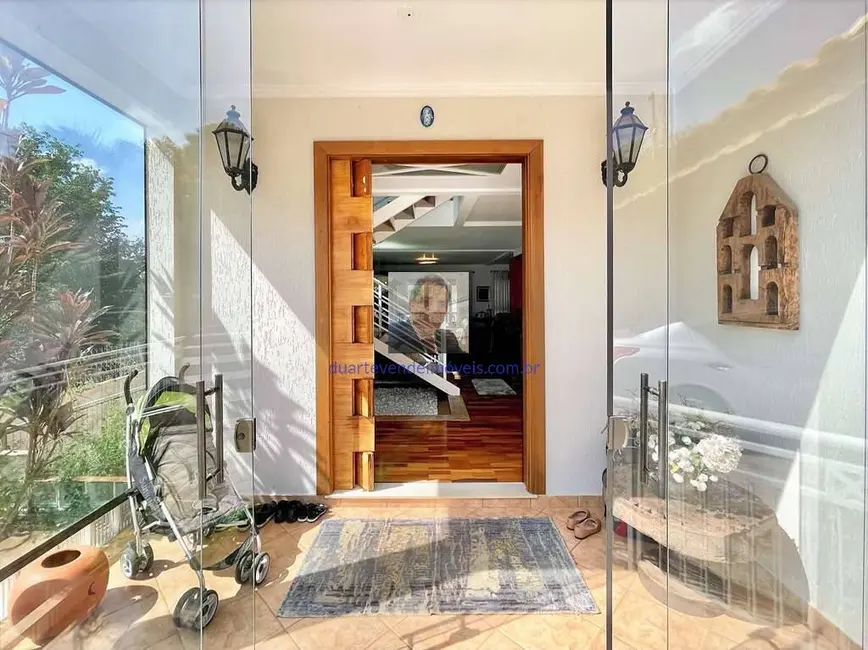 Casa de Condomínio com 3 quartos à venda, 358m2 em Chácara das Paineiras, Carapicuiba - SP - imagem 7 Foto 7 de Casa de Condomínio com 3 quartos à venda, 358m2 em Chácara das Paineiras, Carapicuiba - SP