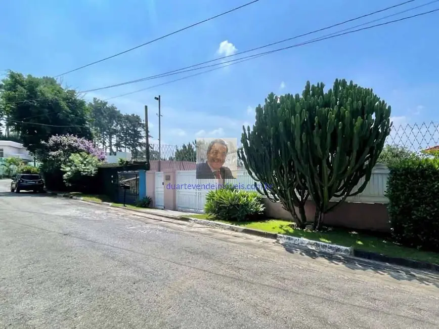 Casa de Condomínio com 3 quartos à venda, 358m2 em Chácara das Paineiras, Carapicuiba - SP - imagem 2 Foto 2 de Casa de Condomínio com 3 quartos à venda, 358m2 em Chácara das Paineiras, Carapicuiba - SP