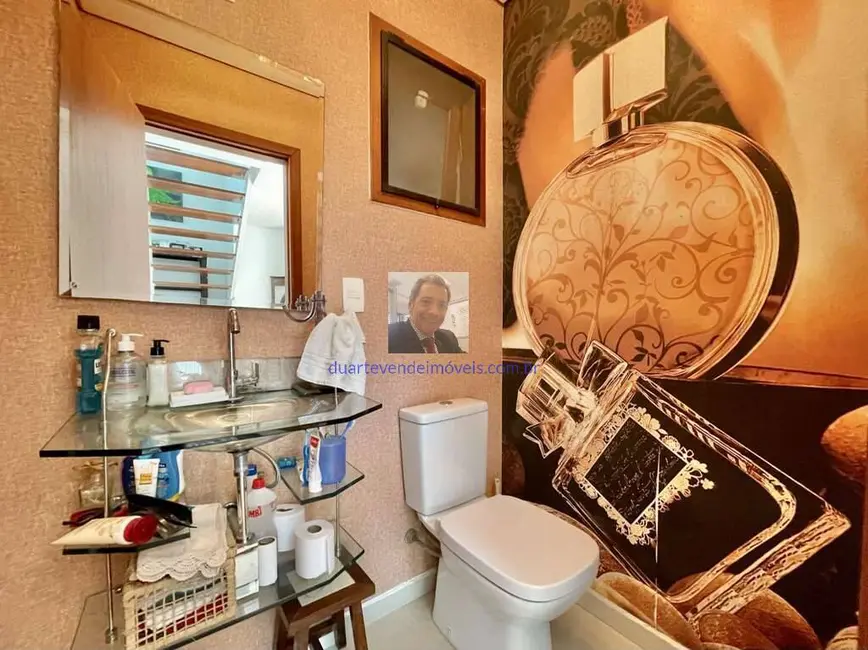 Casa de Condomínio com 3 quartos à venda, 358m2 em Chácara das Paineiras, Carapicuiba - SP - imagem 9 Foto 9 de Casa de Condomínio com 3 quartos à venda, 358m2 em Chácara das Paineiras, Carapicuiba - SP