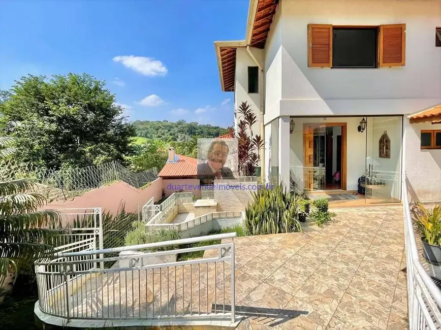 Casa de Condomínio com 3 quartos à venda, 358m2 em Chácara das Paineiras, Carapicuiba - SP - imagem 6 Foto 6 de Casa de Condomínio com 3 quartos à venda, 358m2 em Chácara das Paineiras, Carapicuiba - SP