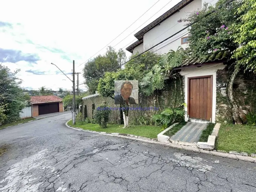 Casa de Condomínio com 4 quartos à venda, 357m2 em Terras do Madeira, Carapicuiba - SP - imagem 5 Foto 5 de Casa de Condomínio com 4 quartos à venda, 357m2 em Terras do Madeira, Carapicuiba - SP