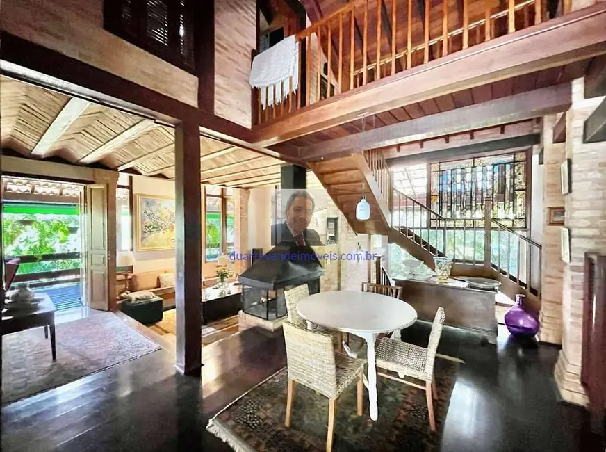Casa de Condomínio com 3 quartos à venda, 364m2 em Chácara Santa Lúcia dos Ypes, Carapicuiba - SP - imagem 5 Foto 5 de Casa de Condomínio com 3 quartos à venda, 364m2 em Chácara Santa Lúcia dos Ypes, Carapicuiba - SP