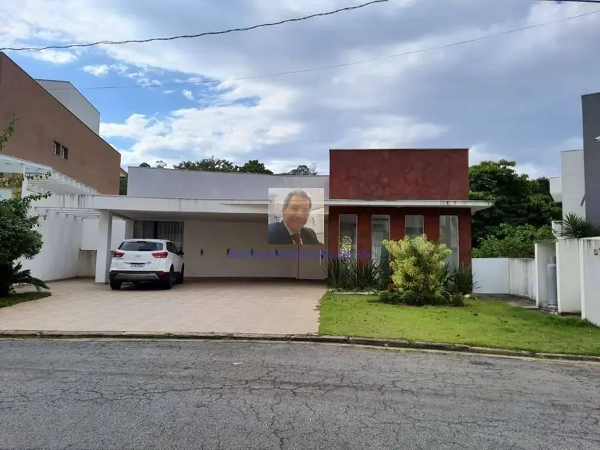 Foto 2 de Casa de Condomínio com 4 quartos à venda, 399m2 em Jardim Ísis, Cotia - SP